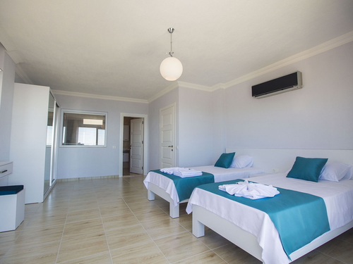  gece  -  Kasım
  | Kalkan Akbel Muhafazakar Villa (6 Kişilik, Deniz Manzaralı, Özel Havuzlu, Jakuzili)